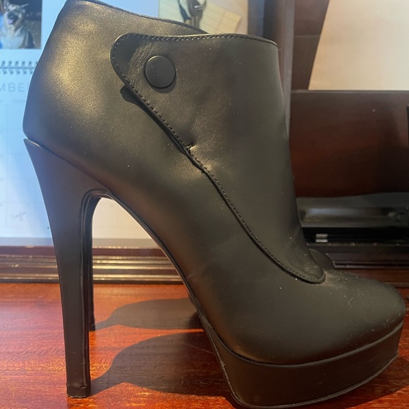 Chinese Laundry boots size 10 - Picture 1 of 8